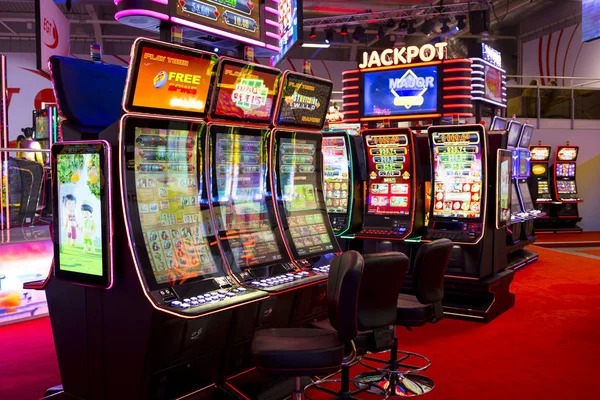 poik platform dashboard showing integrated sportsbook, live dealers, and slots interface