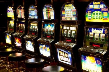 Sweet Bonanza grid-based slot interface showing candy symbols and cascade mechanic on poik
